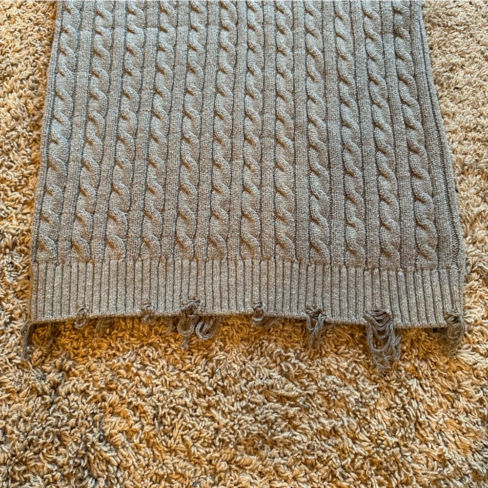Steve Madden aiden V-neck sweater vest - Picture 4 of 6